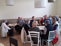 Kerhon kuukausitapaaminen 29.10.2015 Uncanilla. Kuva JH